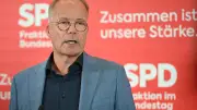 SPD-Fraktionschef Miersch attackiert Kanzler Merz in Renten- und Steuerdebatte