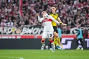 Später Doppelschlag: Dortmund besiegt Stuttgart im Bundesliga-Topspiel