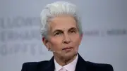 Strack-Zimmermann gibt Trump Mitschuld an Attentatsversuch
