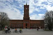 Tag der offenen Tür im Roten Rathaus: Einblicke in Wegners Amtszimmer