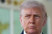 Trump kontert Papst Leo XIV. mit Iran-Protestopfern: 42.000 Tote
