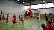 Volleyballer von Motor Zeitz vor dem Landespokal-Triumph