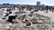 Warnemünder Frühlingslandgang: Drachen, Sandburgen und Musik an der Ostsee