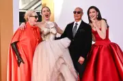 Weltpremiere von 'Der Teufel trägt Prada 2' in New York lockt Prominenz