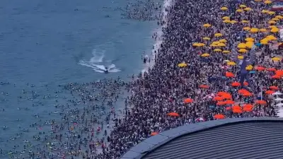 120.000 Menschen am Strand von Shenzhen: Massenandrang an Maifeiertagen