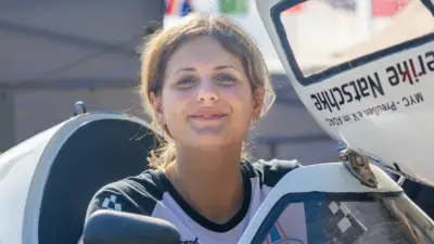 17-jährige Friederike Natschke: MV's schnellste Frau im Formel-5-Boot