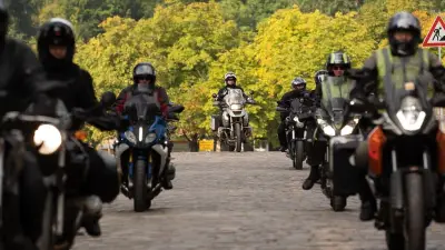 25. Sternfahrt für Demokratie: Biker rollen durch Ludwigslust und Hagenow