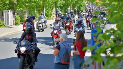 31. Bikertreffen in Zeitz: Drei Tage Vollgas mit Menstrip und Feuerwerk