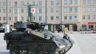 Bundeswehr baut Musterungszentren in Neubrandenburg und Schwerin