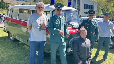 DDR-Barkas der Volkspolizei begeistert beim Oldtimertreffen in Altentreptow