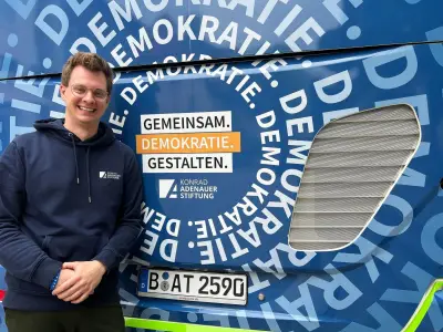 Demokratiebus in Sachsen-Anhalt: Zuhören gegen die Ohnmacht vor der Wahl