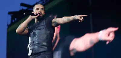 Drake veröffentlicht drei Alben und attackiert Kendrick Lamar auf 43 Songs