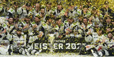Eisbären Berlin vor Umbruch: Titelgewinn und Abschiede