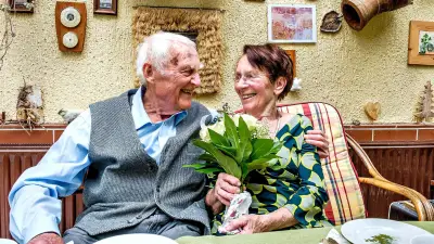 Eiserne Hochzeit: Wittenberger Paar feiert 65-jähriges Ehejubiläum