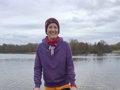 Eisschwimmerin Tina Deeken: „Ich friere sehr leicht“ – im Podcast