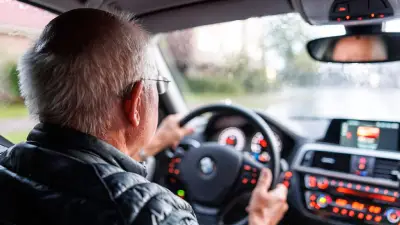 Faktencheck: Keine Pflicht zur Fahrprüfung für Senioren ab 70