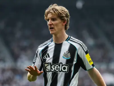 FC Bayern: Zweifel am Gordon-Transfer wachsen