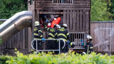 Feuerwehr rettet Mädchen aus Kletterturm in Mainz-Gonsenheim