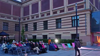 Filmkunstfest Schwerin 2026: Isländisches Road-Movie begeistert im Museumshof