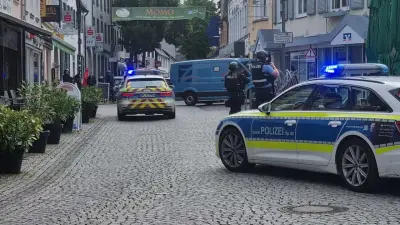 Geiselnahme in Volksbank Sinzig: Täter im Tresorraum verschanzt