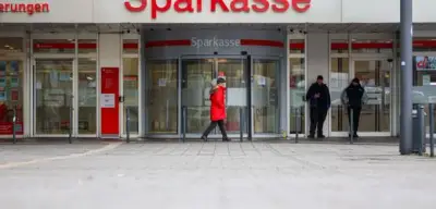 Gelsenkirchen: Erste Kunden erhalten Dokumente nach Sparkassen-Einbruch