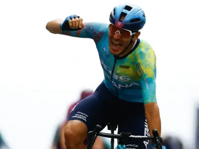 Giro d'Italia: Ballerini feiert Heimsieg nach Massensturz