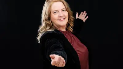 Kathy Kelly bringt Weihnachtskonzert nach Neubrandenburg