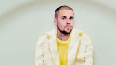 Käse-Kunst: Justin BRIE-ber wird zum viralen Hit