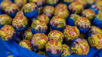 Köttbullar-Lollis: Ikea verteilt Fleischbällchen am Stiel
