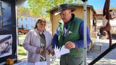 Messerschleifer-Rainer: Altes Handwerk auf dem Templiner Wochenmarkt