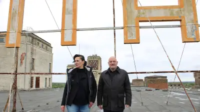 Minister besucht Baustelle: Hotelkomplex im Veritas-Park geplant