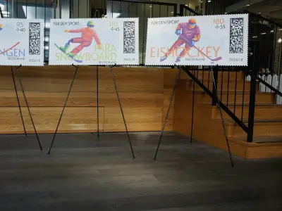 Neue Sportbriefmarken 2026: Skispringen, Para-Snowboard und Eishockey