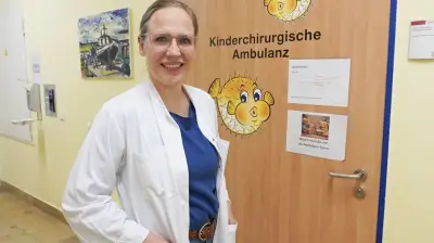 Neue Sprechstunde für Mädchen: Behutsame Gynäkologie ohne Instrumente in Rostock