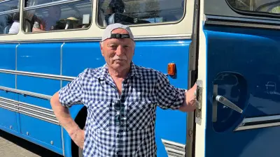 Nostalgie-Bus Ikarus 55: DDR-Erinnerungen und Oldtimer-Tour nach Ungarn