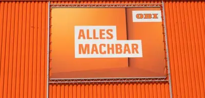 Obi verteidigt Orangeton vor BGH gegen Hornbach und Globus