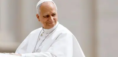 Papst Leo XIV. von Bankmitarbeiterin abgewiesen – Telefon-Panne