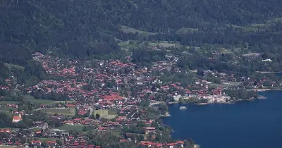 Pop-Up-Kiosk80 belebt den Tegernsee: Übergangslösung für Abwinkl