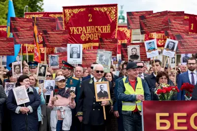 Russischer Botschafter bei Gedenkmarsch in Berlin