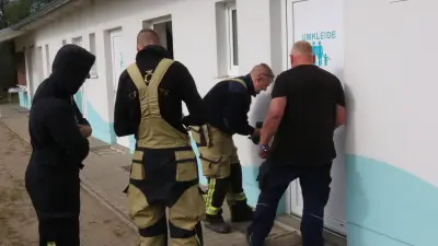 Sabotage in Badeanstalt: Schlösser mit Klebstoff manipuliert