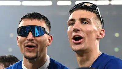 Schalke feiert Aufstieg: BILD-Reporter bei Party dabei