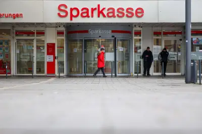Sparkassen-Coup: Erste Kunden erhalten Dokumente zurück