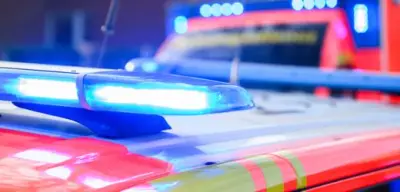 Tragödie in Niedersachsen: Dreijähriger stirbt in Sandloch