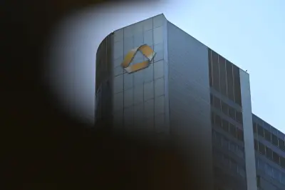 Unicredit-Aktionäre ebnen Weg für Commerzbank-Übernahme