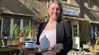 Uraltes Gasthaus Heidemühle wieder geöffnet: Kuchen und Softeis sind der Renner