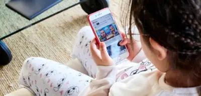 US-Historiker: Handy-Debatte gleicht alter Technikangst