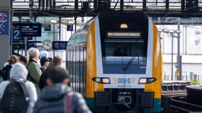 Warum es auf Brandenburgs wichtigster Bahnlinie dauernd rumpelt