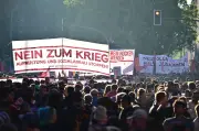 1. Mai in Berlin: Nach Party und Demo steht das Aufräumen an