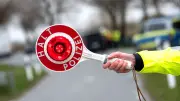 17-Jähriger flieht mit getuntem Moped vor Polizeikontrolle bei Boizenburg