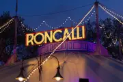 50 Jahre Circus Roncalli: Nostalgie und Poesie in der Manege