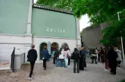 61. Kunstbiennale Venedig ohne Jury und Eröffnungsfeier eröffnet